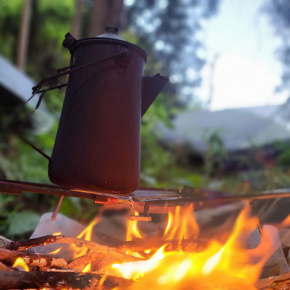 bushcraft campsite kamiyamaguchi hayama kanagawa japan