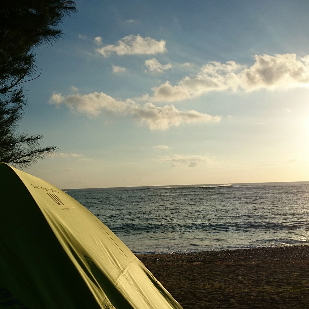 bushcraft campsite uppama beach gesashi higashison  okinawa japan
