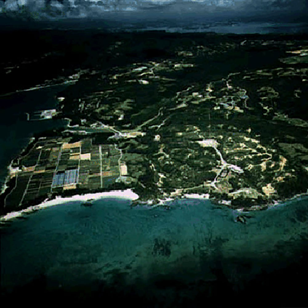 bushcraft campsite uppama beach gesashi higashison  okinawa japan